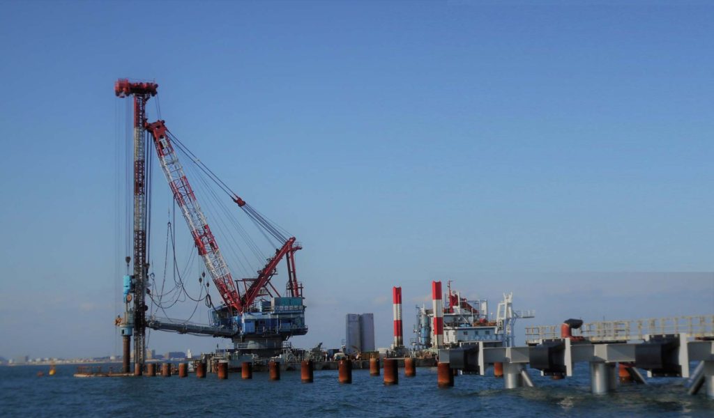博多港（中央ふ頭地区）岸壁改良工事